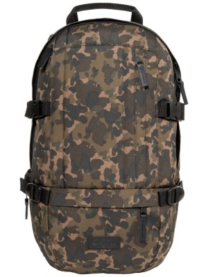 Eastpak on sale floid camo